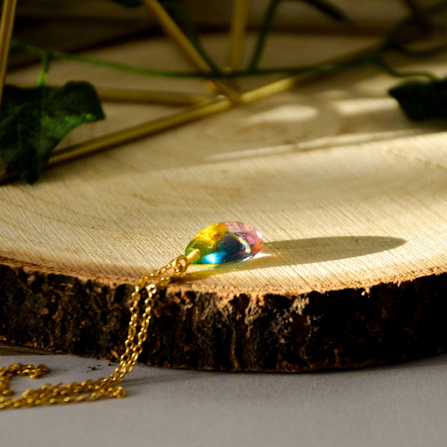 Naszyjnik kropla mini z jaskrem - kolor złoty